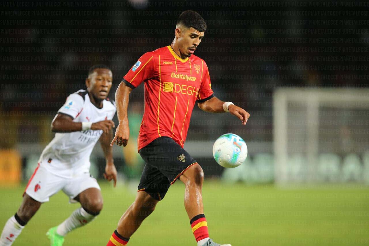 lecce-milan danilo veiga