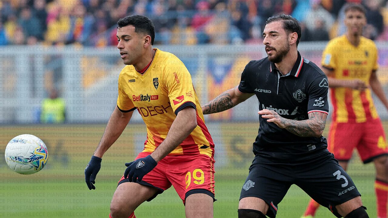 lecce cremonese-pezzella-cheddira