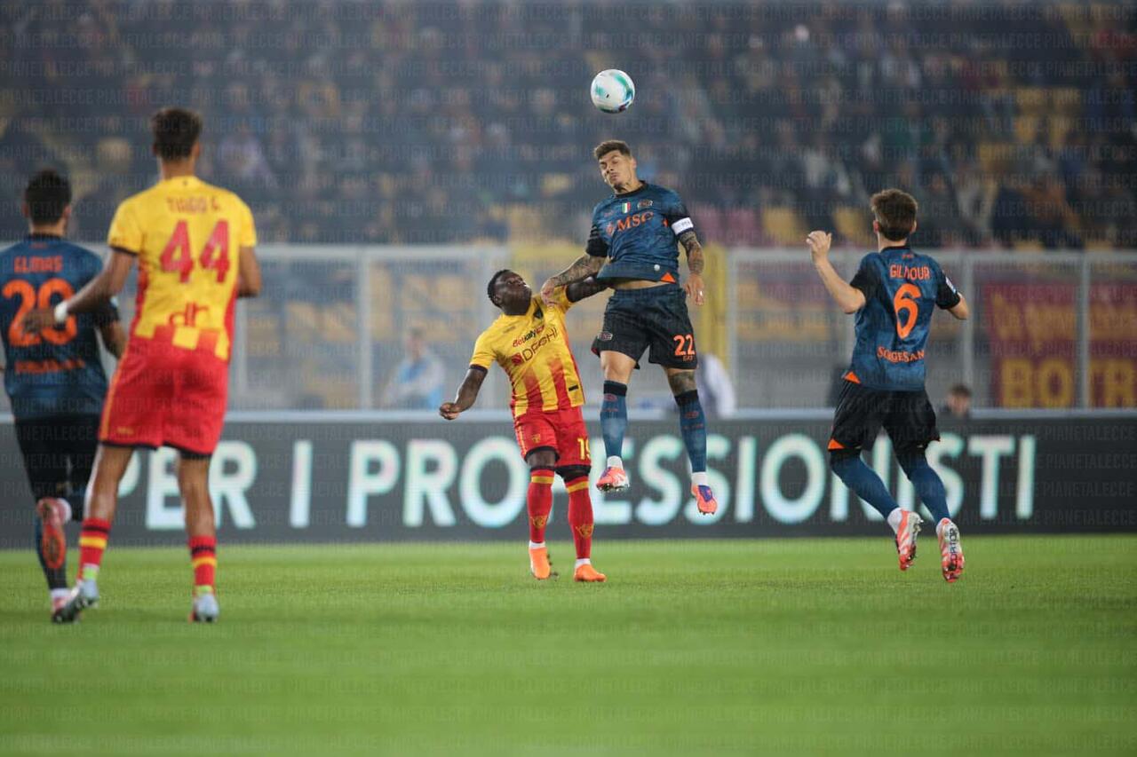 lecce napoli di lorenzo banda