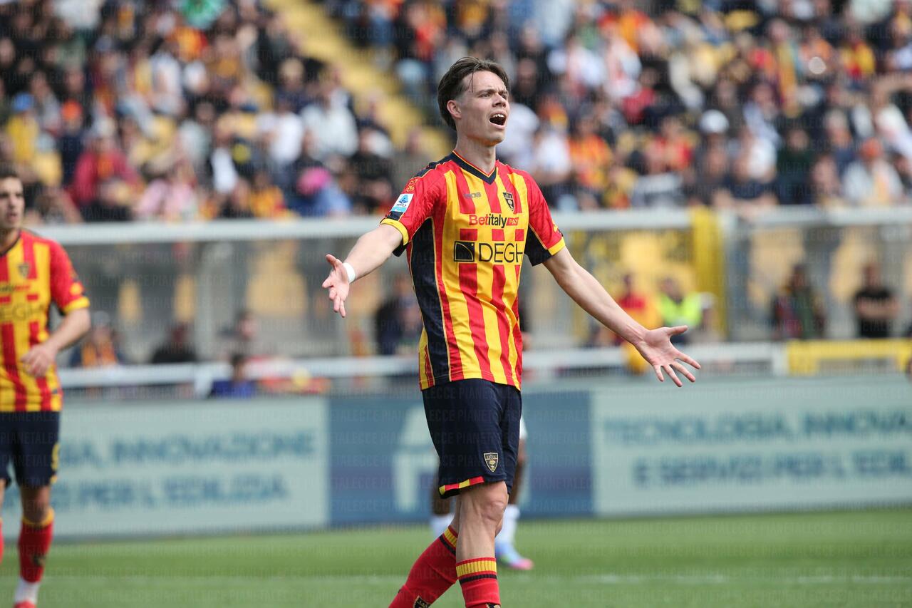 lecce-venezia helgason