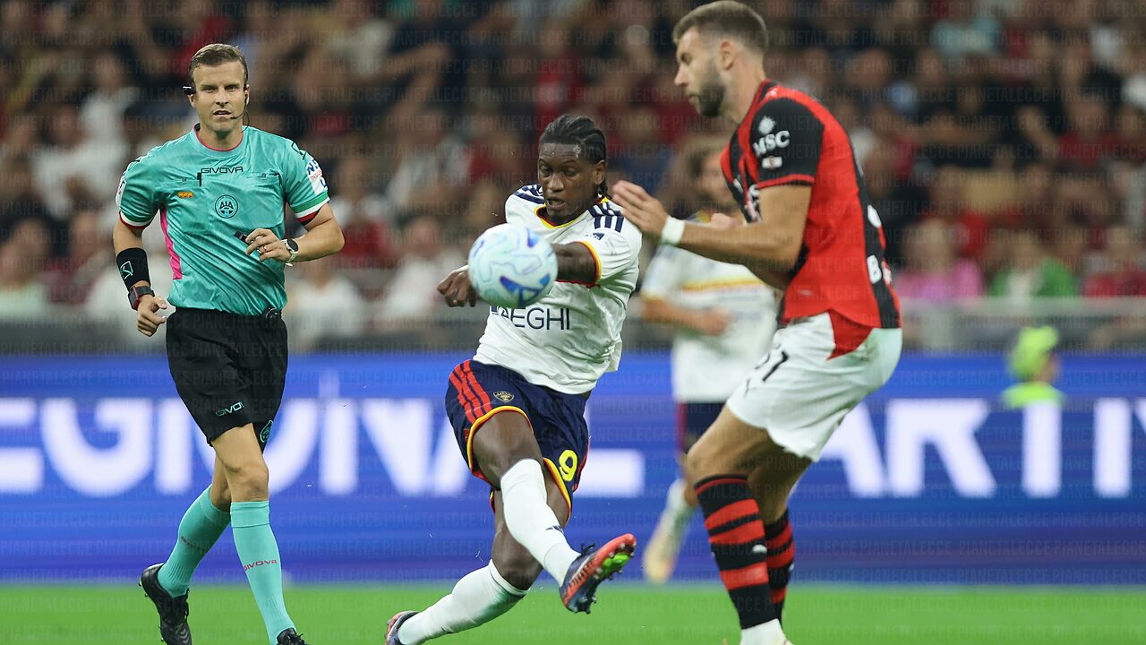 arbitro-la-penna-Milan-LEcce-monteiro