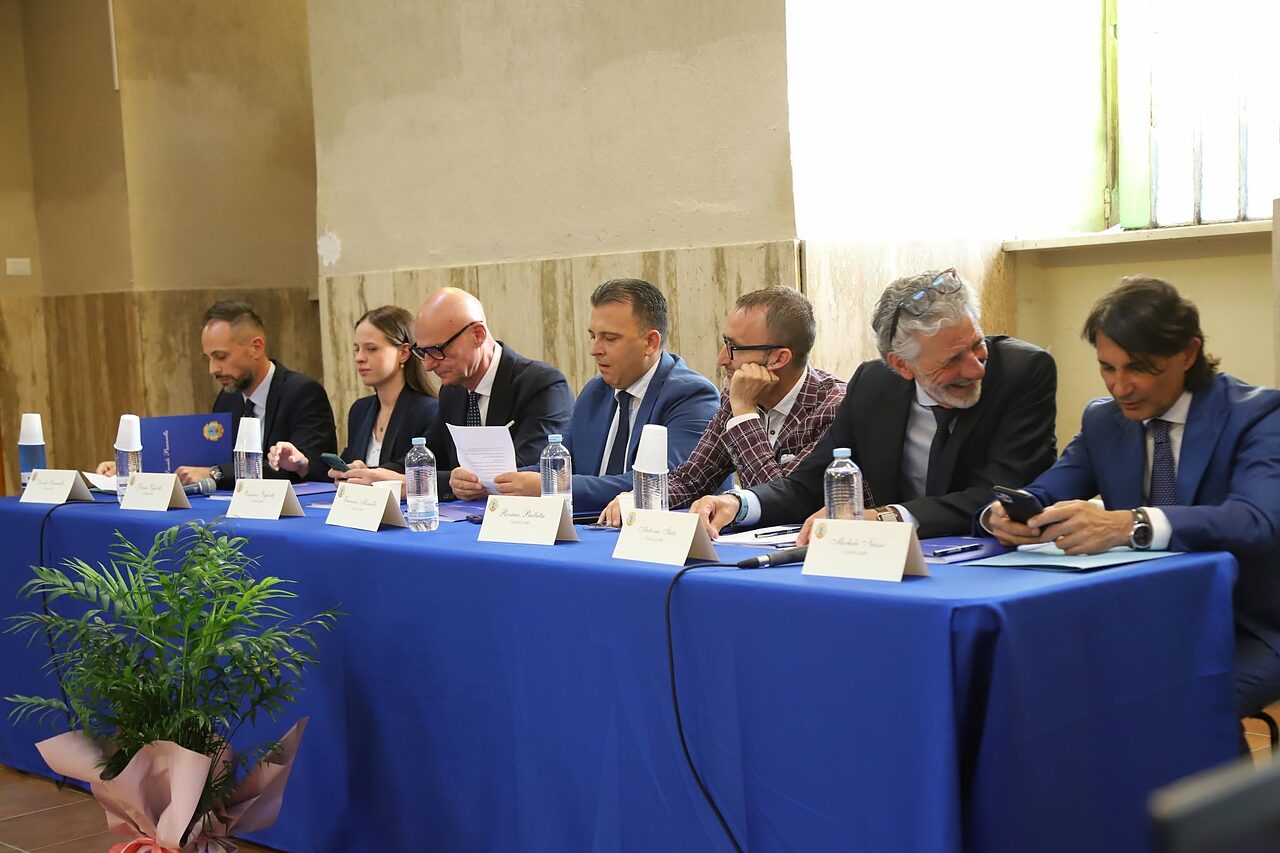 consigliere santa maria a vico