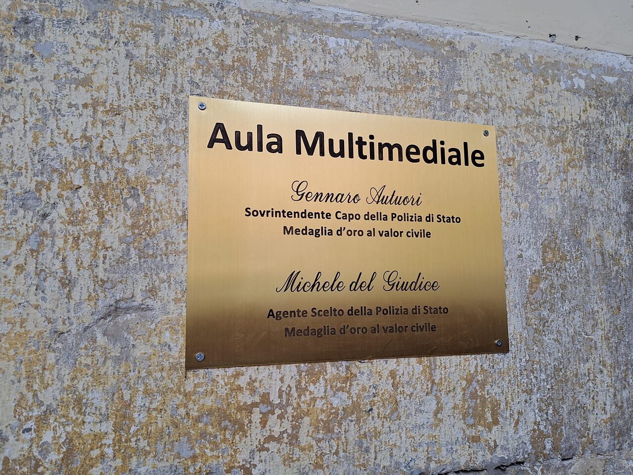 intitolazione sala riunioni questura