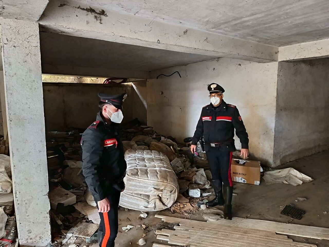 carabinieri rifiuti