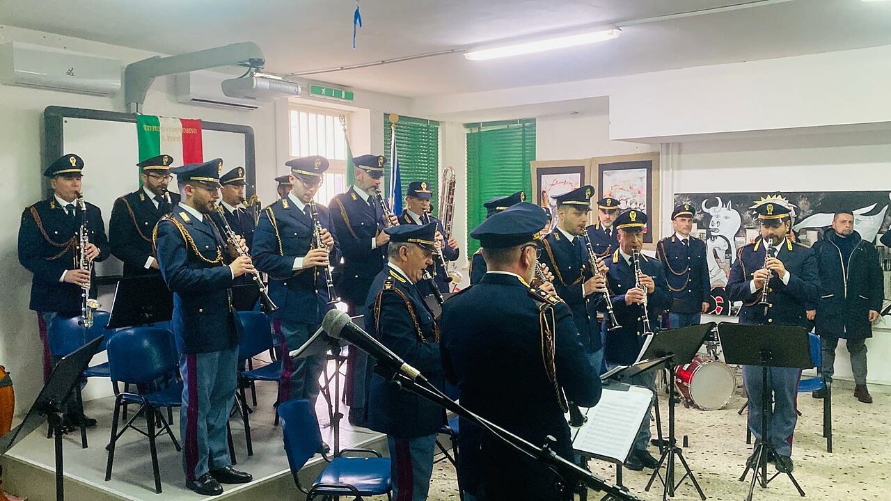 banda polizia cellole