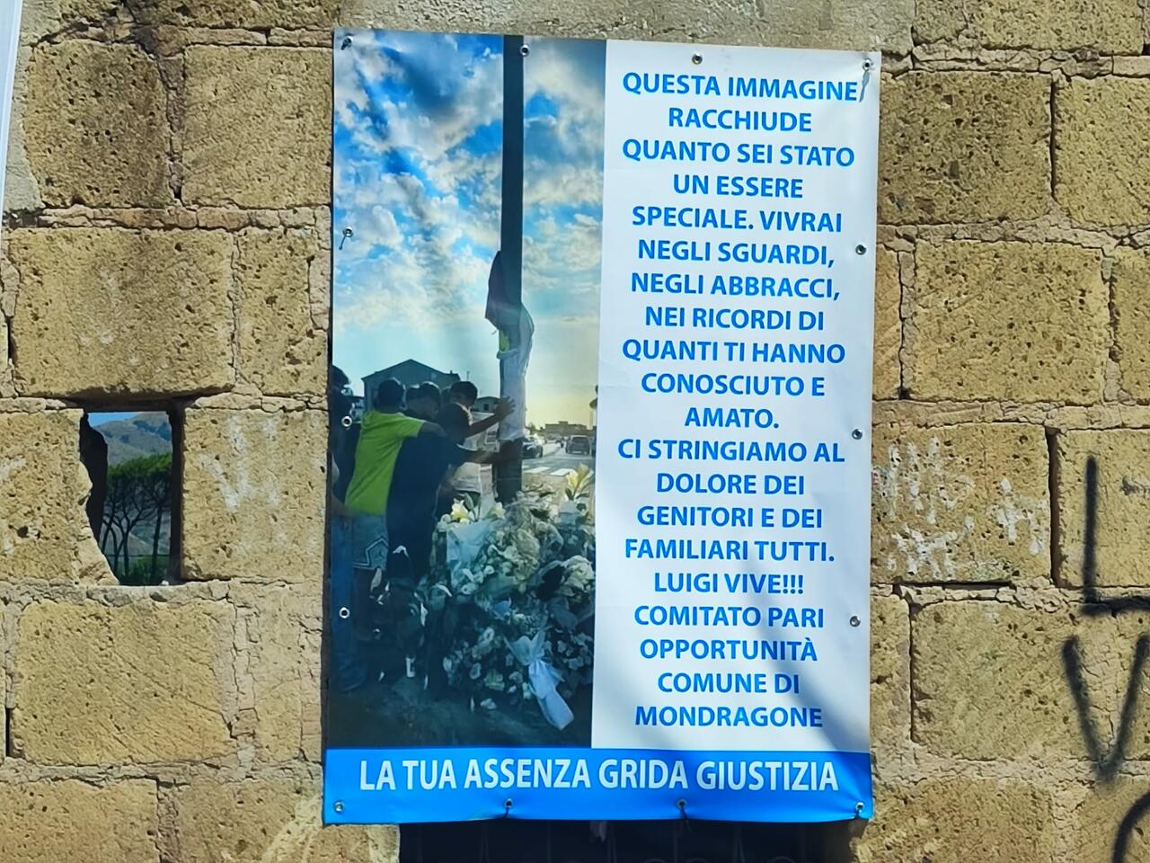 striscioni luigi petrella