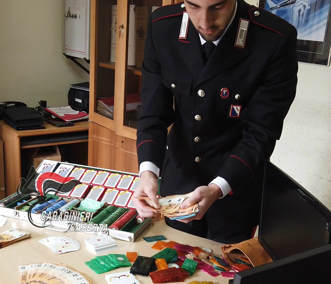 sequestro bisca clandestina