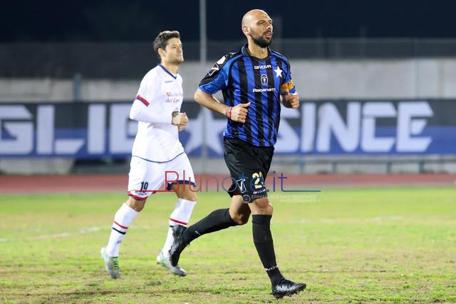 Matteo Piccinni, difensore centrale classe 1986