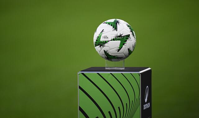 Il pallone della finale dell'edizione 2024-2025 della UEFA Conference League 