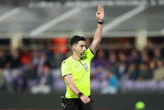 Florian Badstübner dirige Fiorentina-Sigma Olomouc 