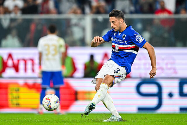 Antonio Barreca in campo con la Sampdoria 