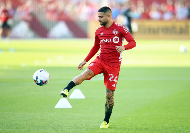 Lorenzo Insigne si allena con il Toronto prima di una partita