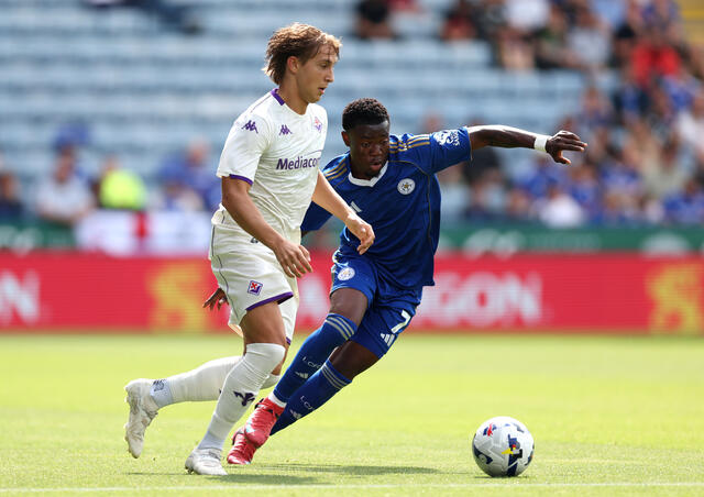 Jacopo Fazzini in campo nel test amichevole col Leicester