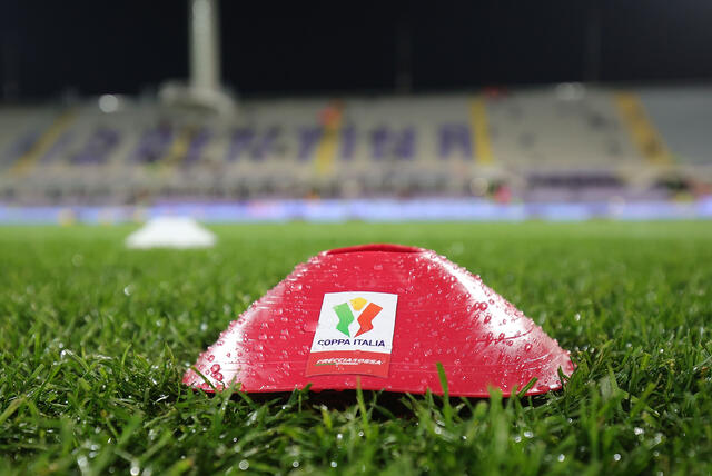 Logo Coppa Italia sul terreno dell'Artemio Franchi