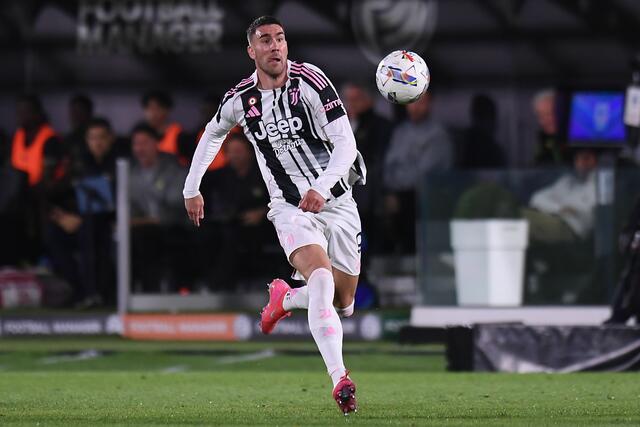 Dusan Vlahovic in campo con la Juventus 