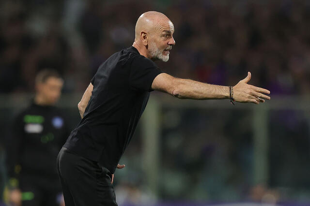 Il tecnico Stefano Pioli alla guida del Milan 